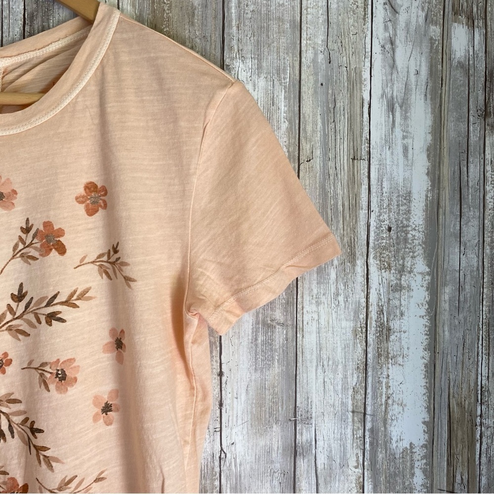 Lucky Brand Wild Flower Tee - Picture 4 of 7